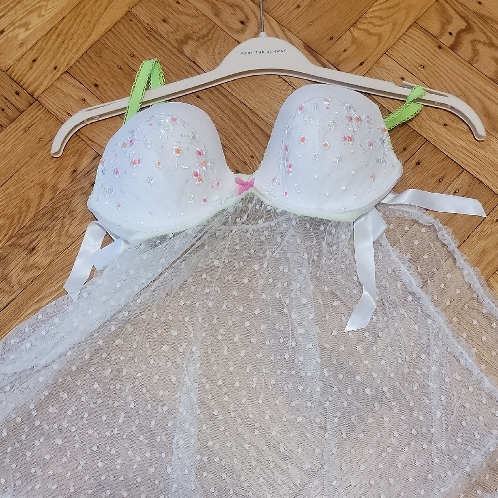 Victoria's Secret Green and White Chemise with Sheer Lace